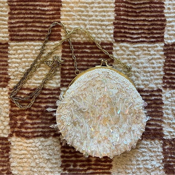 Handbags - Vintage 80s 90s Iridescent Beaded Sequin Whitw Gold Kiss Lock Evening Bag Purse